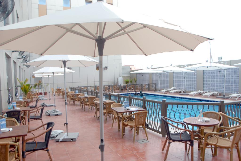 Ibis Yanbu Hotel Exterior foto