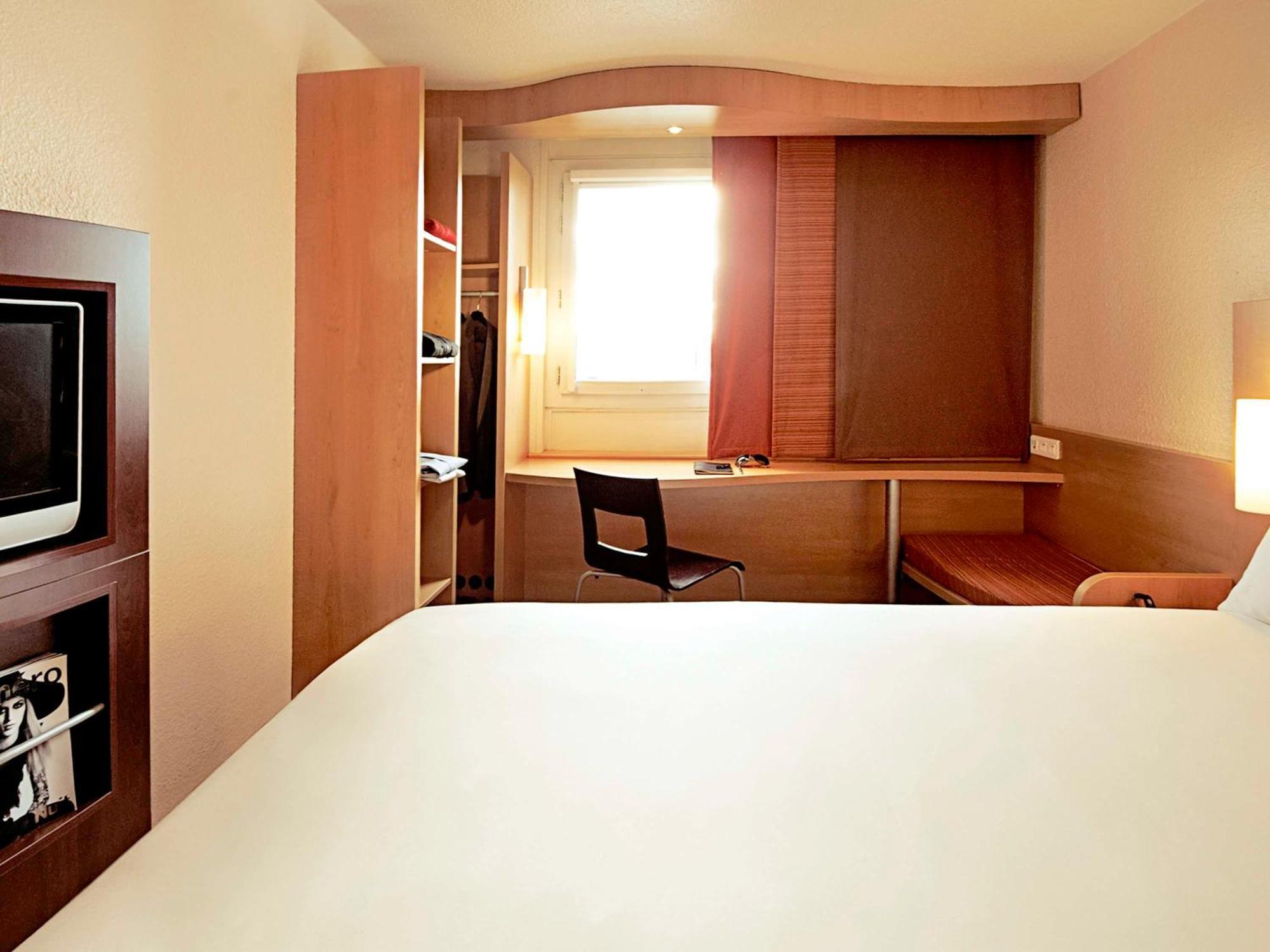 Ibis Yanbu Hotel Exterior foto