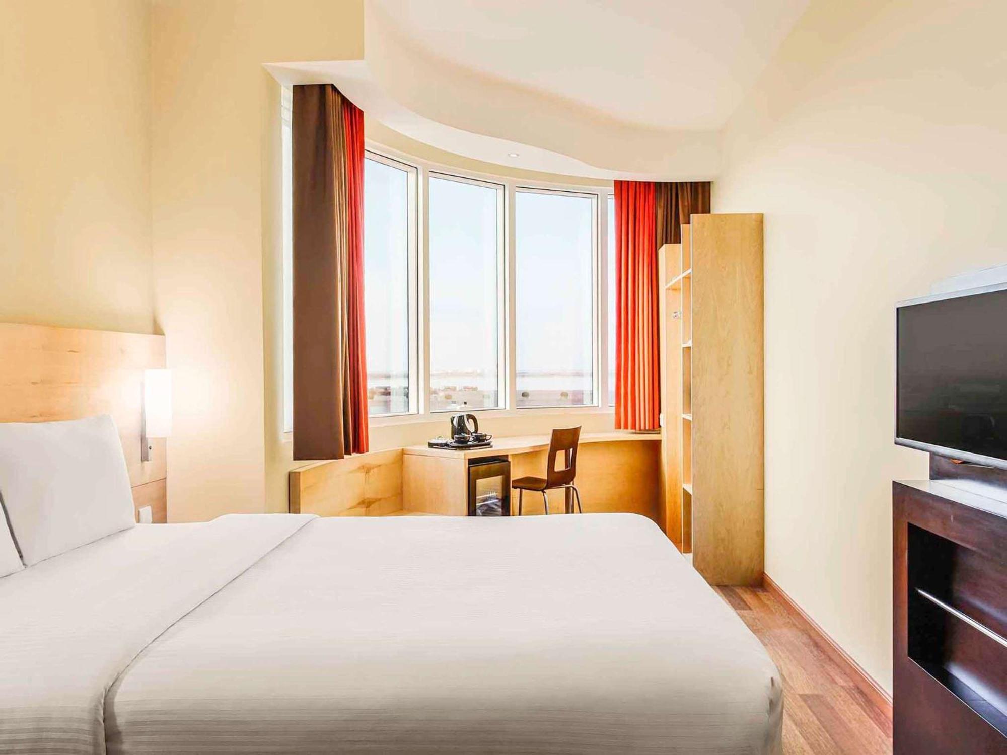 Ibis Yanbu Hotel Exterior foto