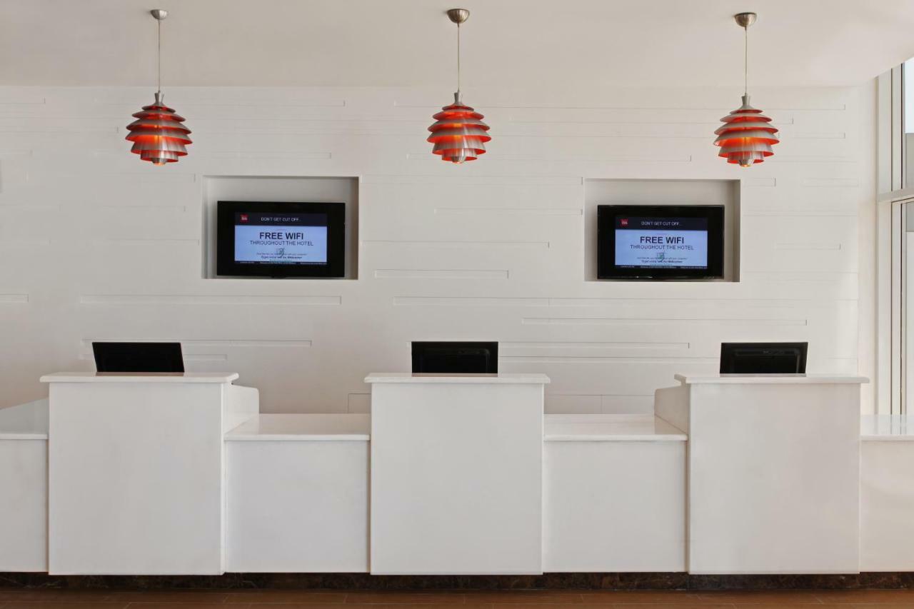 Ibis Yanbu Hotel Exterior foto
